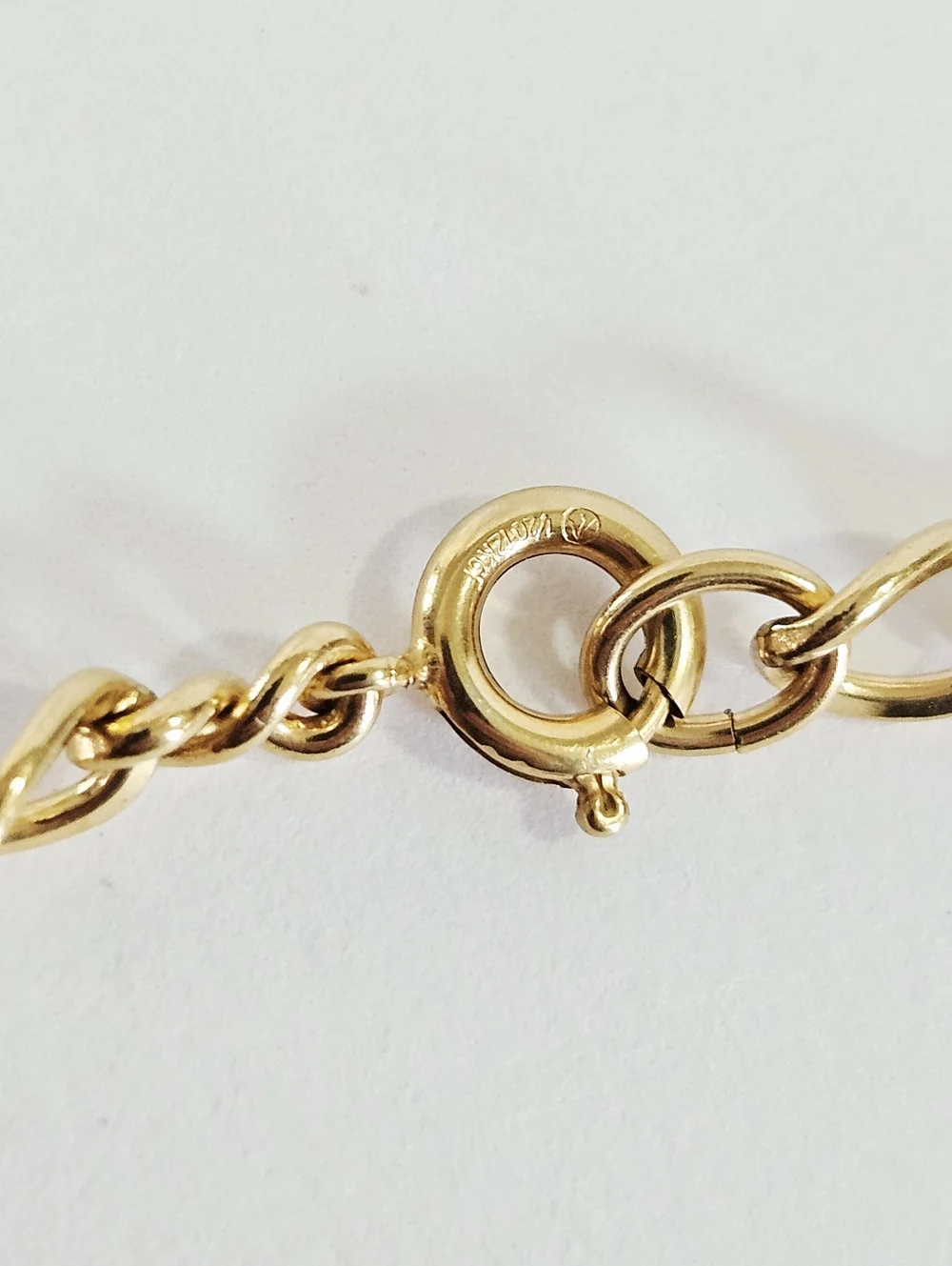 Vintage 12K Gold Filled Signed Polished Infinity Figaro Chain Link Bracelet 7